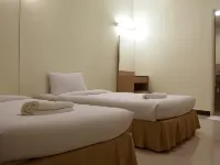 Living Apartment Hotels near Sunee Tower
