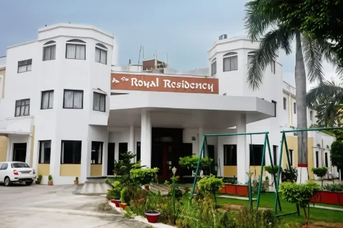 The Royal Residency - bar