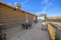 Ponderosa Inn