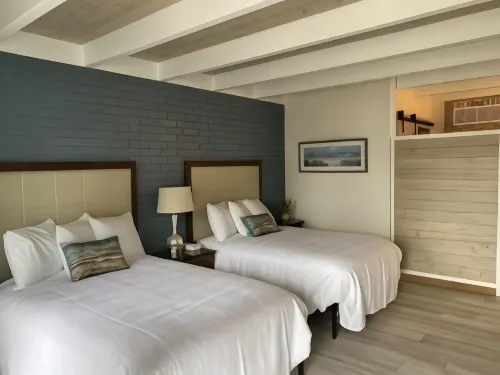 Gulf Coast Inn - parking