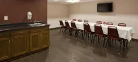 American Inn & Suites