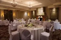 Best Western Plus Stoneridge Inn  Conference Centre - Gym