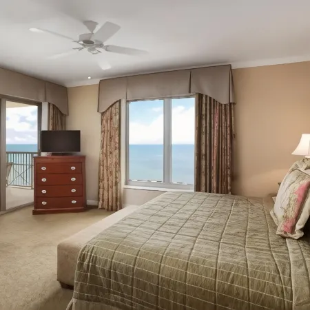 Royale Palms Condominiums