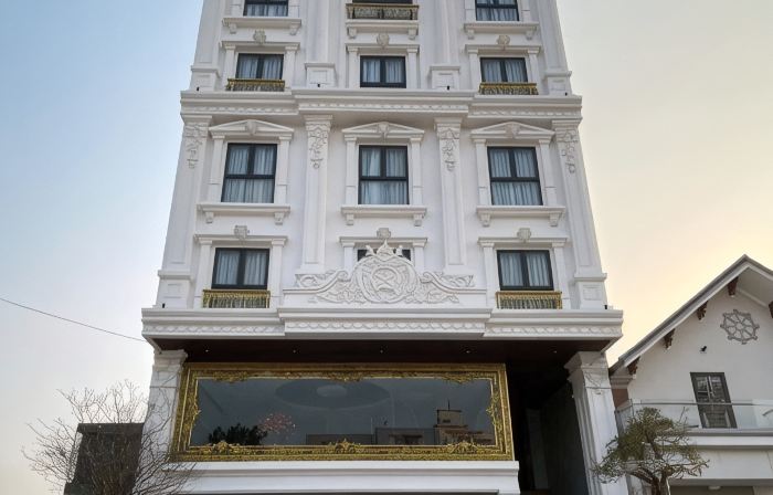 Royal Hotel 2 Mong Cai