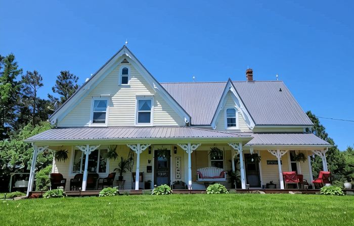 Clinton Pond Bed and Breakfast
