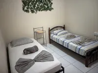 Air Conditioned House With Garden and Ocean Views For Family And Adventure