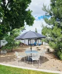 Modern Studio with Washer & Dryer - 3-Star