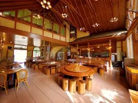 ซินหมิงซาน ฮอลิเดย์ อินน์ โรงแรมใกล้ป่าหวังโหย่ว