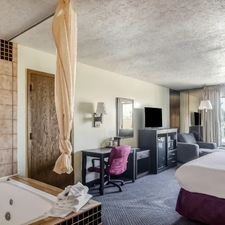 Americas Best Value Inn and Suites Fort Collins East I-25