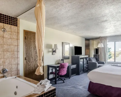 Americas Best Value Inn and Suites Fort Collins East I-25 Hotel di Larimer County