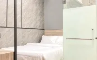 Djuragan Kamar Suhat - Hostels
