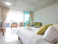 Wabi Sabi Boutique Hotel Hotels near Tsunami Monument