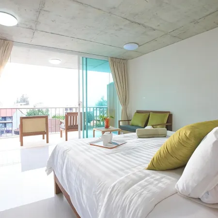 Wabi Sabi Boutique Hotel Отели рядом с достопримечательностью «Развлекательный парк Пхукет-ФантаСи»