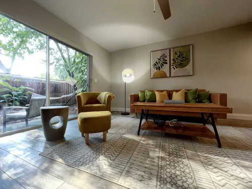 NEW! Spacious designer 2-Bed/2.5-Bath townhome near Downtown Orlando - บังกะโล
