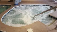 Homestead Suites - Fish Creek - Hot Tub