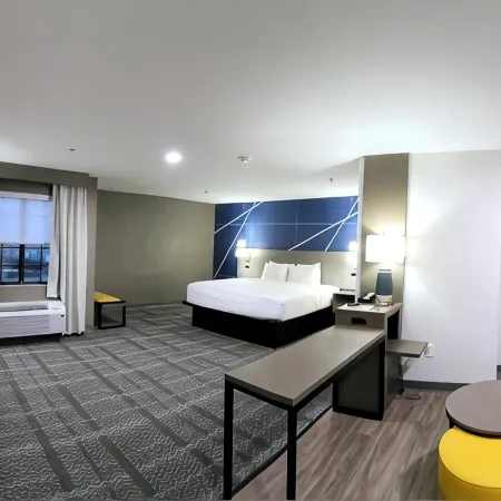Comfort Inn & Suites