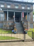 Charming Wheeling Island home. Large cozy and spacious! Your home away from home - Wifi