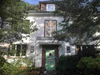 Friendly holiday apartment near the Helenental of Bad Wildungen - Condos