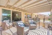 No Fee Heated Pool & Spa  Gorgeous House. - สระว่ายน้ำส่วนตัว