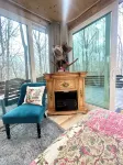 New Private Quiet Cabin~Mountain Forest View~Hot Tub~3 King Beds~Fire Pit~1 Acre - 4-Star