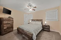 Spacious Country Setting-Hocking Hills- Hot Tub- Fire Pit- Pool TableNo Pet Fee