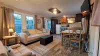 1-Bd Bungalow/Free Parking/Nice Space for 2 - 2-Star