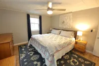2-bedroom vacation home just 3 minutes drive to Drake University - con encanto