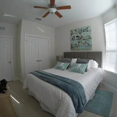 ALLDISNEY4YOU - RENOVATED VACATION CONDO FAMILY-FRIENDLY