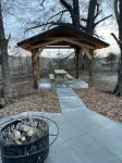 Brand new cabin in the woods with hot tub  1/2 mile from Starview Winery - Alppimaja