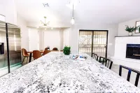 Contemporary Oro Valley Retreat - Mountain Views! - Mountain view