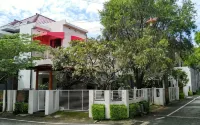 Homestay K 10 Syariah Malang - 2-Star