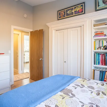 Clean & Cozy 2-Br Boulder Retreat • Fast Wi-Fi & Great Location