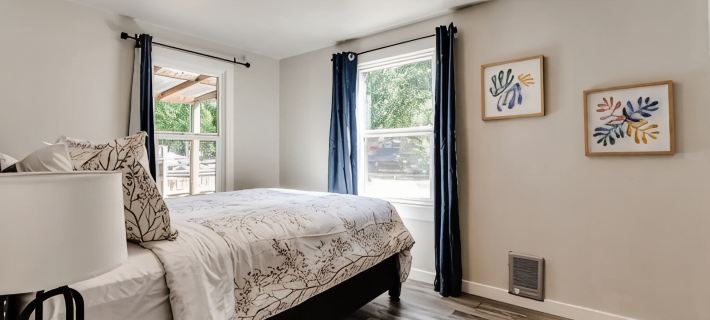Remodeled 2 bdrm duplex near the U of O Отели в г. Юджин