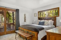 Large 2 Story Home; Walk 2Lake, Enclosed Backyd w Running Stream; Dog Friendly! - 4つ星