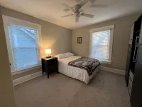 Newly Updated: Nearby Short North / OSU! - balcón