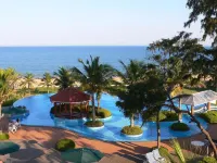 Radisson Blu Resort Temple Bay Mamallapuram - Beach