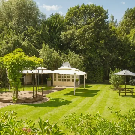 Fox & Hounds Country Hotel