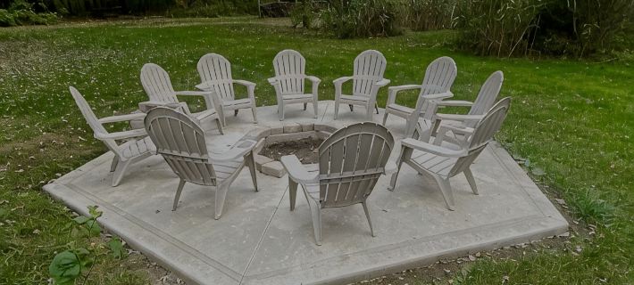 Modern Lake Home in Private Setting with Lake Access and Hot Tub Ξενοδοχεία στην πόλη Ashtabula County