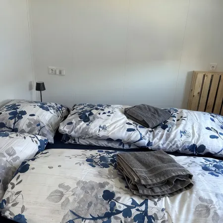 Nice and cozy Chalet for 4 people, near the beach. Hotels in Petten