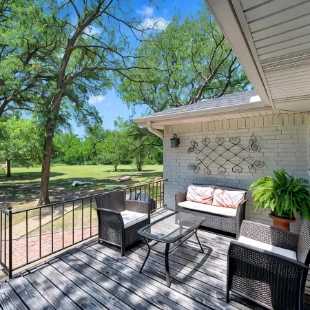 The Wildflower- Peaceful Retreat/7 Miles to Magnolia/Downtown Waco