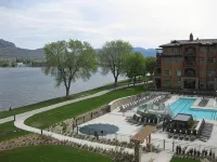 Watermark Beach Resort - Beach