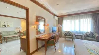 Kusuma Sahid Prince Hotel Solo - balcone