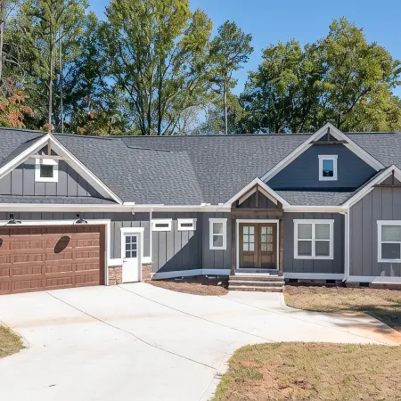 New waterfront house on Lake Norman/private dock