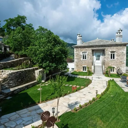 Nostos Country House