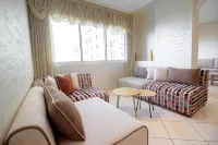 Tangerine Glow, Stylish Beachside 2BR - เปิดใหม่