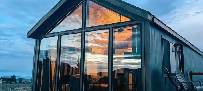 Lturas 2: Clean, Modern 2Br Cabin, Big Windows for Big Mountain View’s Hotels in Beaverhead County