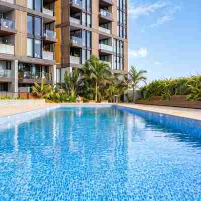North Ryde 2BR + Study | Metro, Parking, Pool Fitness & Recreational Facilities