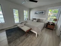 2024 Luxury Lakefront Escape I Dock/Fire Pit I Sunsets I Magician Lk I Sleeps 14 - 4 星級