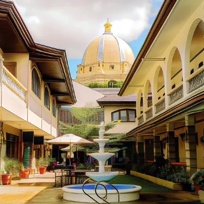 Solano Hotel & Resort at Casa Ysabel Hotels near Artwork
