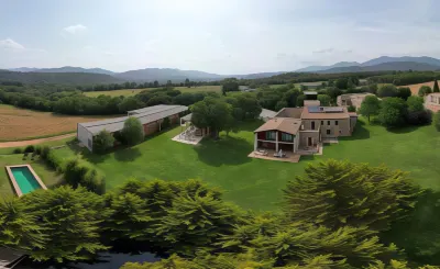 Mas Pere Pau Hotels in Beuda